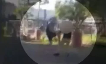 VÍDEO: PM dá socos e chutes em adolescente dentro de escola estadual, em Curitiba