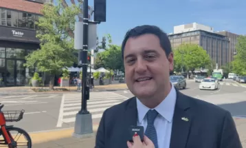 'Uma vitória da população do Paraná', diz Ratinho Junior sobre edital do lote 1 para concessão de rodovias