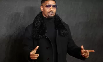 Jamie Foxx se recupera em clínica de reabilitação, diz site