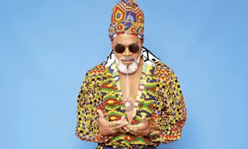 Carlinhos Brown tem 'constelação mística' narrada em biografia que sai em junho