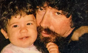 Música feita por Raul Seixas em 1981 para a filha caçula Vivian ganha primeiro registro em disco
