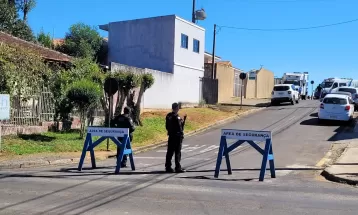 Sete presos são levados para atendimento em UPA após uso de armas não letais durante fiscalização em cadeia de Guarapuava