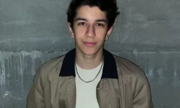 Jovem é aprovado em 10 universidades dos EUA e grava a própria reação: 'Consegui conquistar meu sonho'