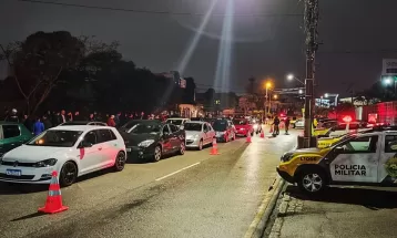 Operação em Curitiba aborda mais de 200 pessoas em uma madrugada, diz PM