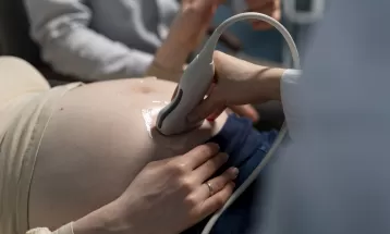 Número de mortes de bebês é o mais alto no Paraná desde 2014, diz Sesa