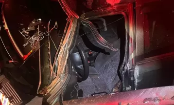 Motorista de 20 anos morre após sair da pista e bater em poste de energia, em Jesuítas 