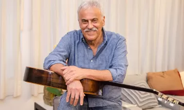 Danilo Caymmi apronta álbum com músicas da era dos festivais enquanto relança o primeiro disco solo