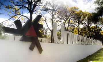 UEM abre nesta segunda (26) seleção para 1,1 mil vagas remanescentes; veja como participar 