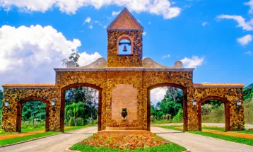 FOTOS: Estrada da Graciosa completa 150 anos rodeada por natureza magistral