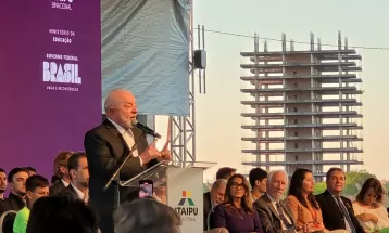 Obras da Unila serão retomadas, anuncia Lula em Foz do Iguaçu: 'Quanto melhor for a educação, mais a sociedade será forte e firme'