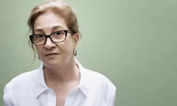 Ledusha, poeta e parceira de Cazuza e Lobão, tem 70 anos celebrados em 'Disco no risco'