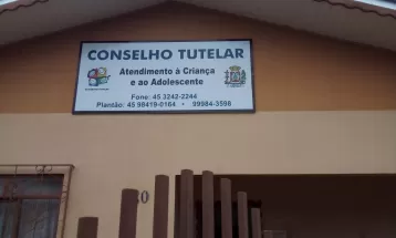 Conselheiro tutelar perde cargo no PR após processo administrativo indicar que ele agrediu os filhos