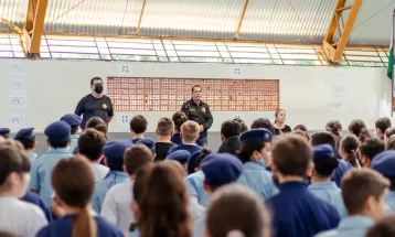 Governo do Paraná abre seleção para PMs da reserva ingressarem em colégios cívico-militares