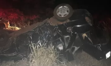 Dois idosos morrem após batida entre dois carros em Vera Cruz do Oeste 