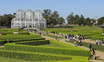 Paraná tem 2º maior crescimento do País em 12 meses; turismo é destaque