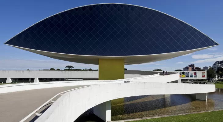 Museu Oscar Niemeyer abrirá normalmente nos feriados dos dias 15 e 20 de novembro