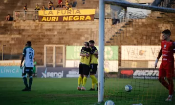 Ataque do Cascavel desencantou na última rodada da Série D