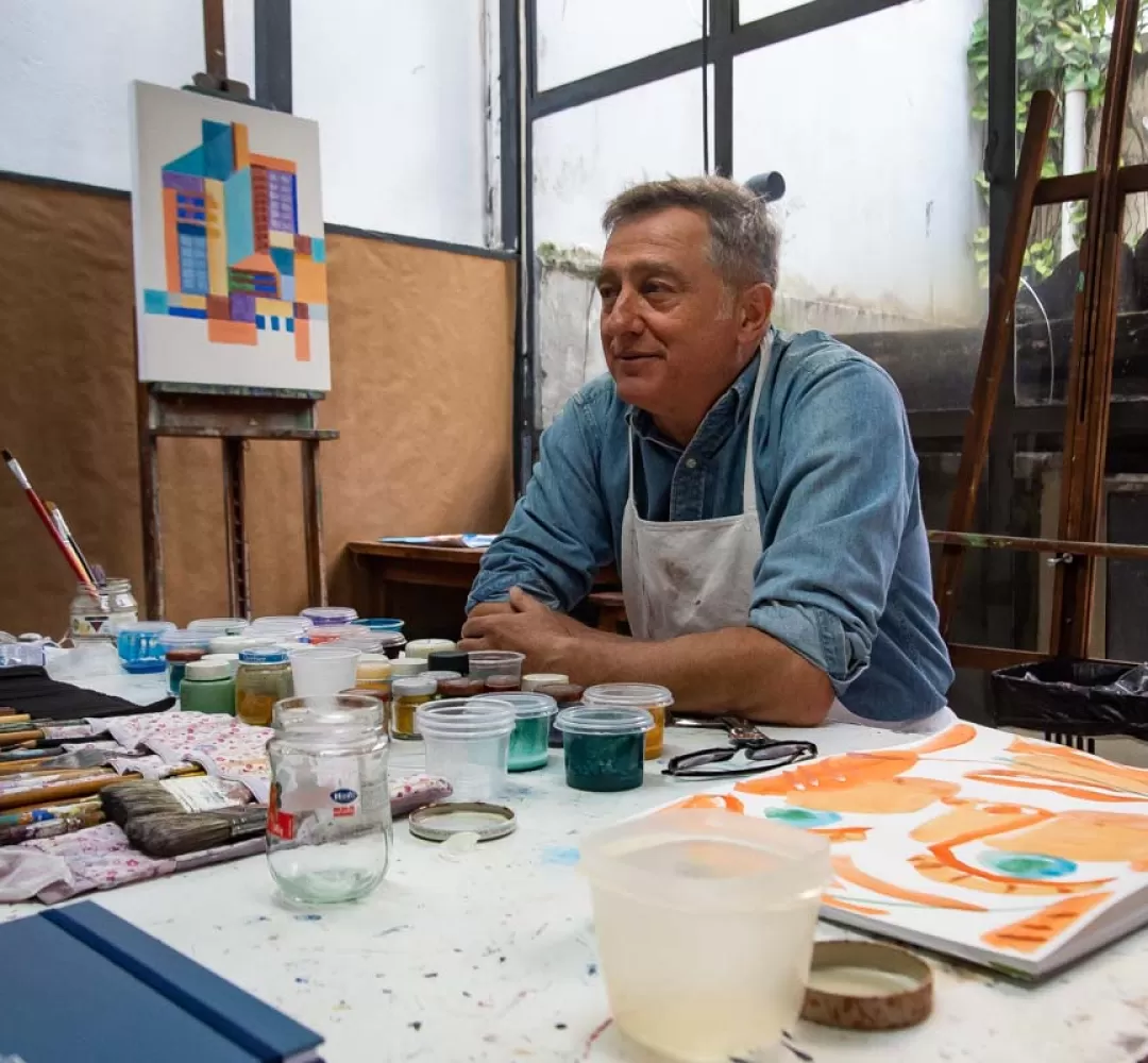 Artista plástico Jefferson Svoboda é o novo residente do Museu Casa Alfredo Andersen