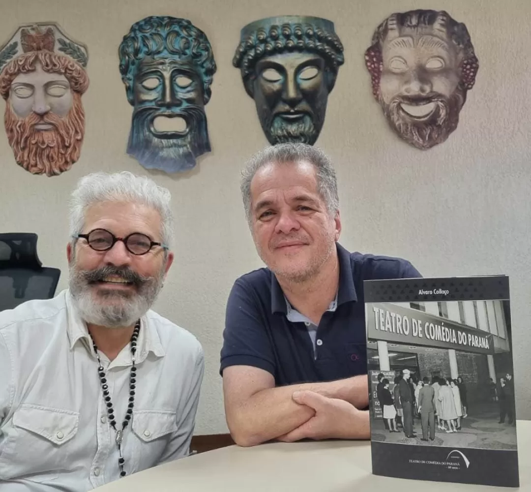 60 anos: livro que traz história e legado do Teatro de Comédia do Paraná será lançado na segunda