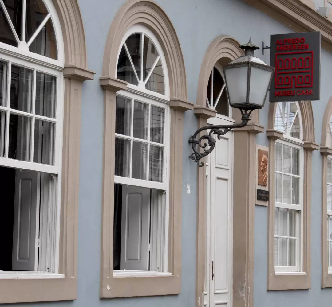 Museu Casa Alfredo Andersen promove sarau com dança e poesia nesta sexta-feira