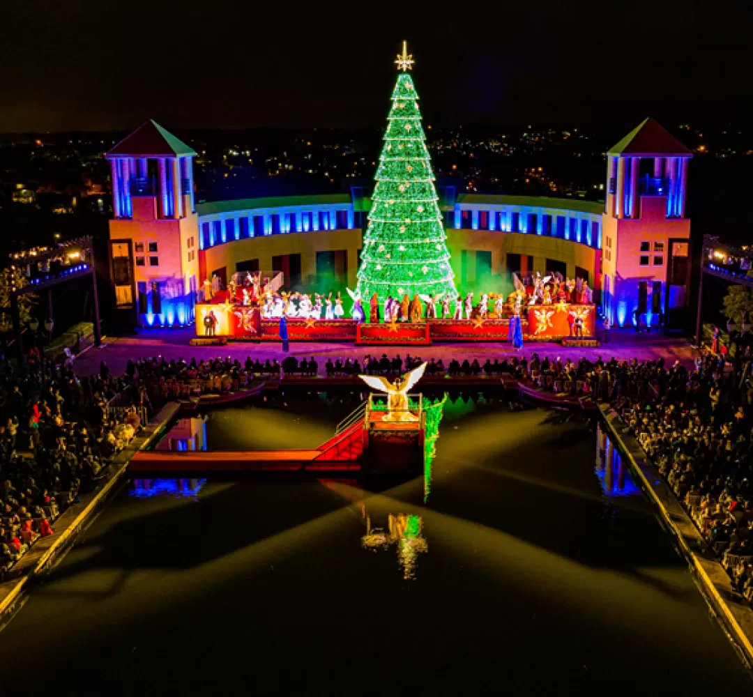Fundação Cultural abre credenciamento para artistas participarem dos espetáculos do Natal de Curitiba 2024