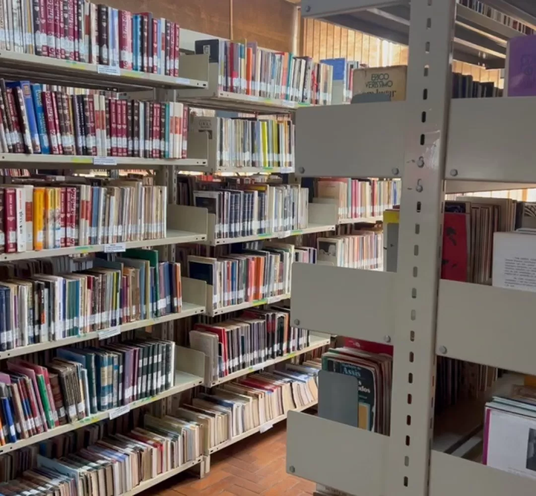 Biblioteca Pública Municipal celebra seus 60 anos com literatura e memória em Cascavel