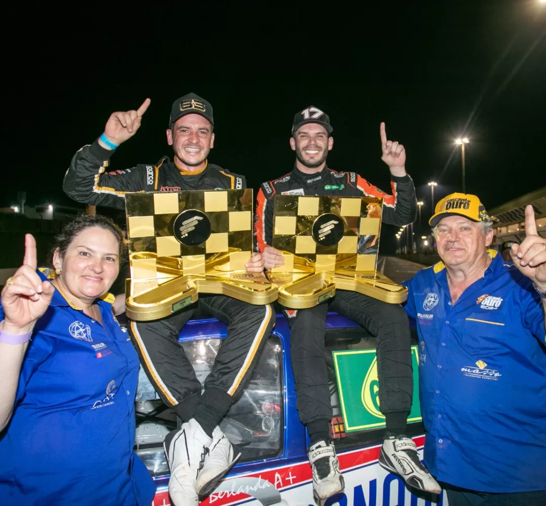 Gustavo Magnabosco e Juninho Berlanda vencem a Cascavel de Ouro