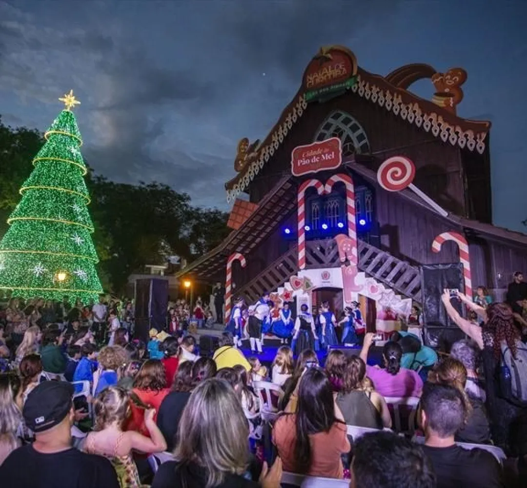 Programação do Natal de Curitiba - Luz dos Pinhais divulga roteiro gastronômico