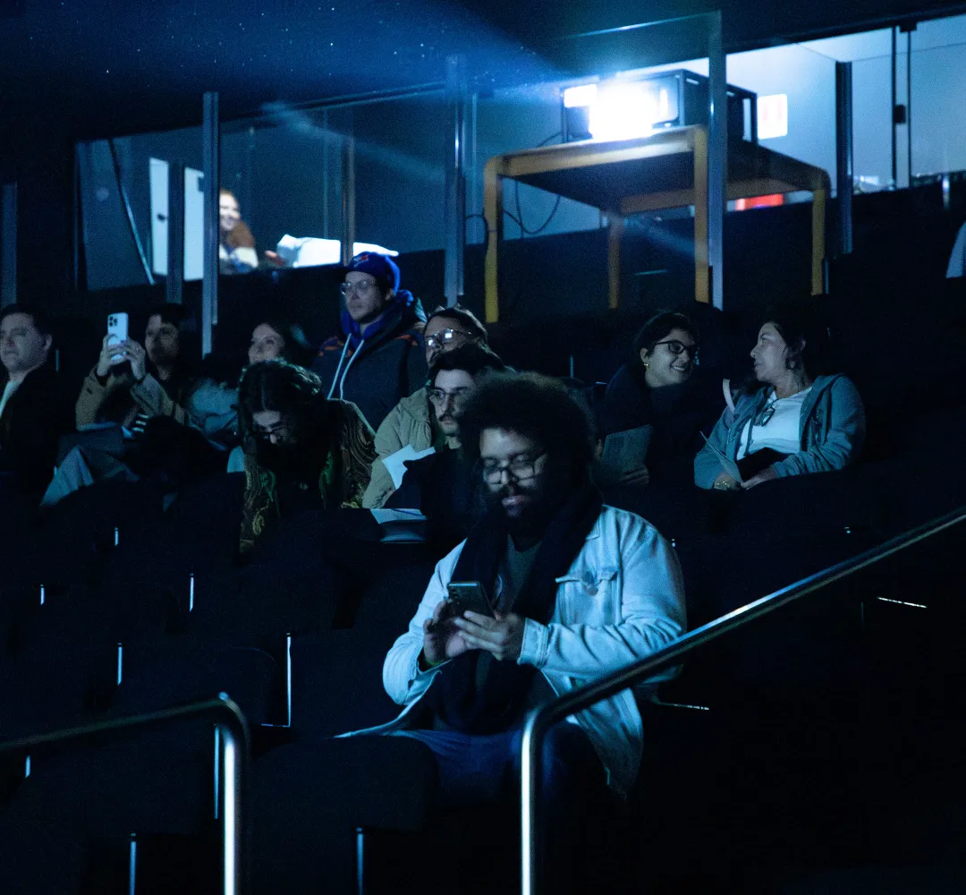 MAC Paraná recebe três exibições do Cineclube Cine Adélia nesta sexta-feira