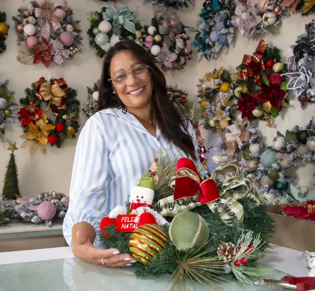 Artesãos de Curitiba se preparam para o início das tradicionais Feiras de Natal
