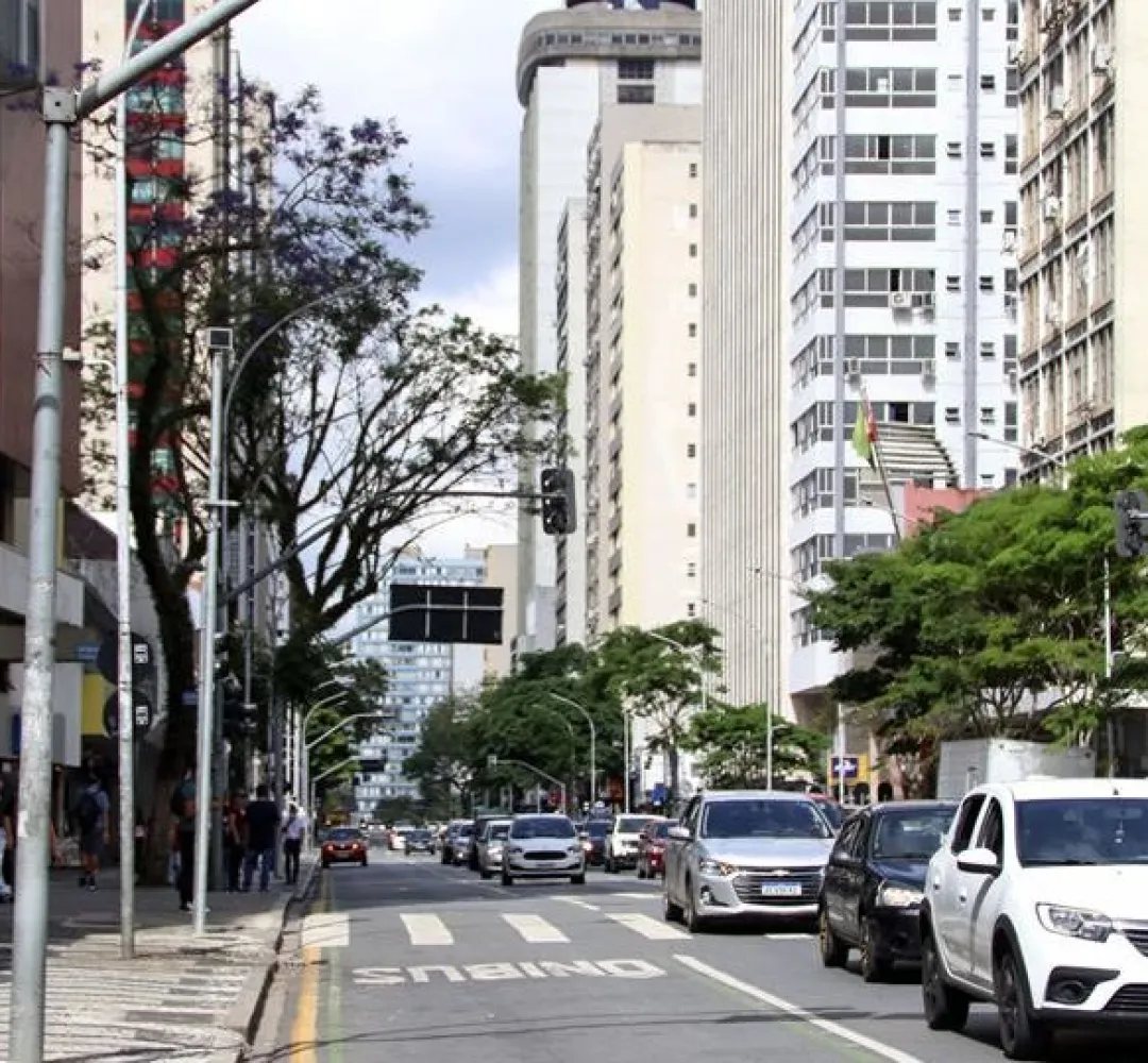 Curitiba quase duplica valor de contrato com empresas investigadas