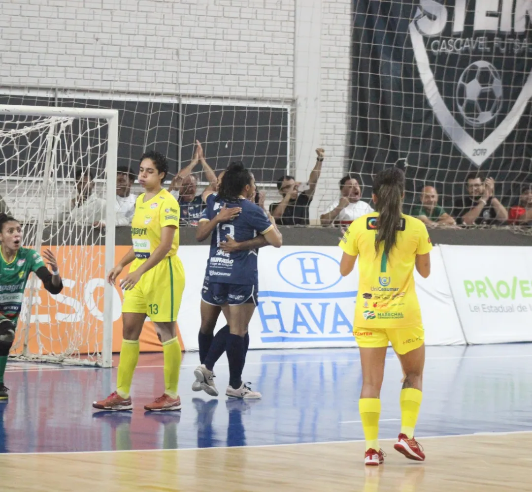 Stein Cascavel se aproxima do tetracampeonato do Estadual