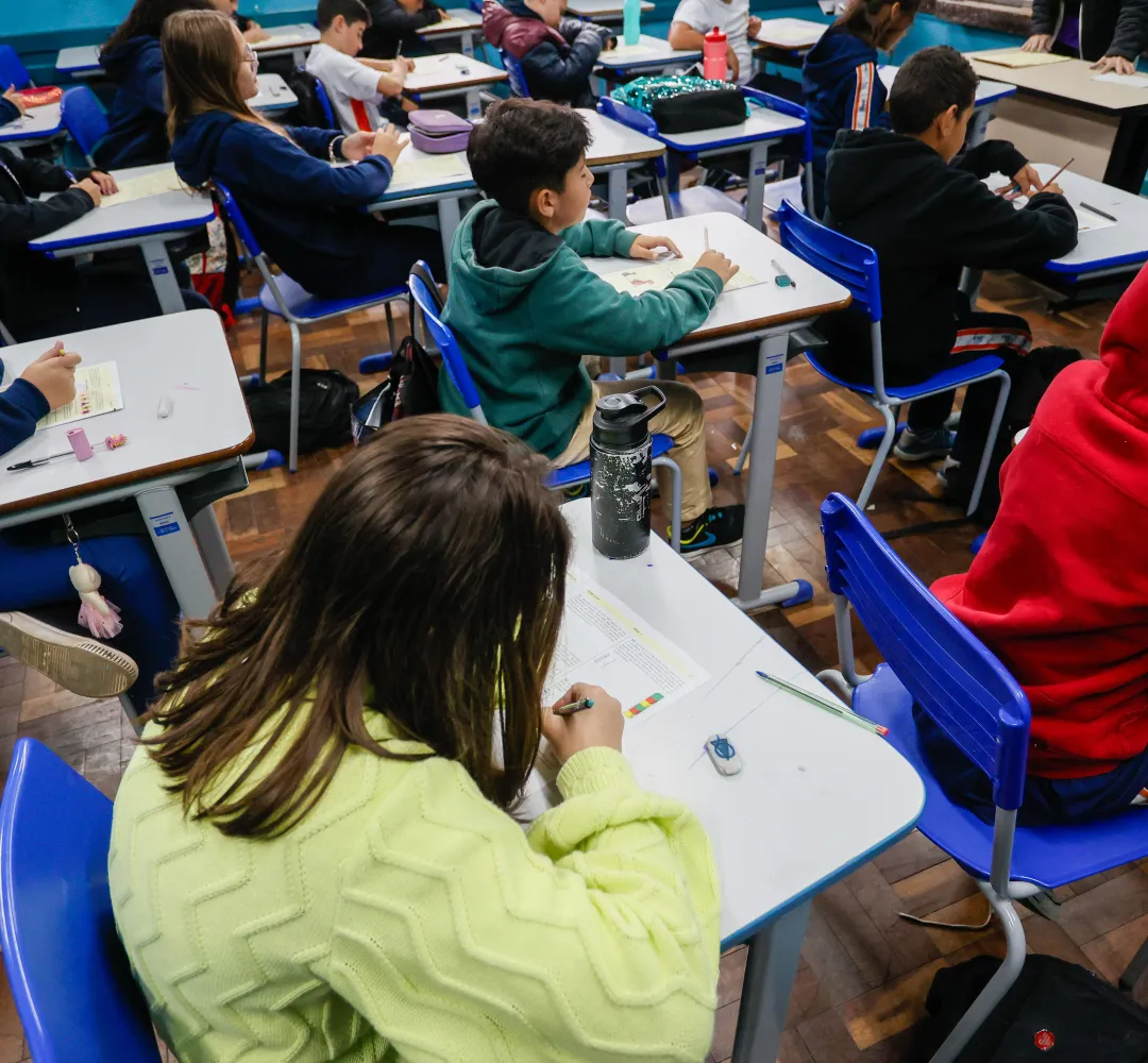 Parceiro da Escola é aprovado somente em 11 das 177 escolas onde foi proposto