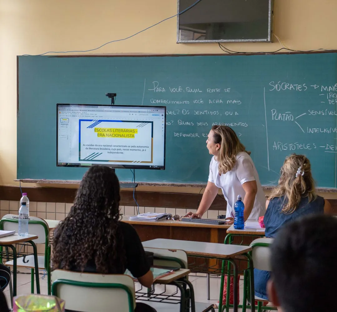 Governo do Paraná altera critérios da Gratificação de Tecnologia e Ensino