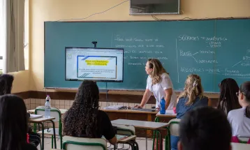 Governo do Paraná altera critérios da Gratificação de Tecnologia e Ensino