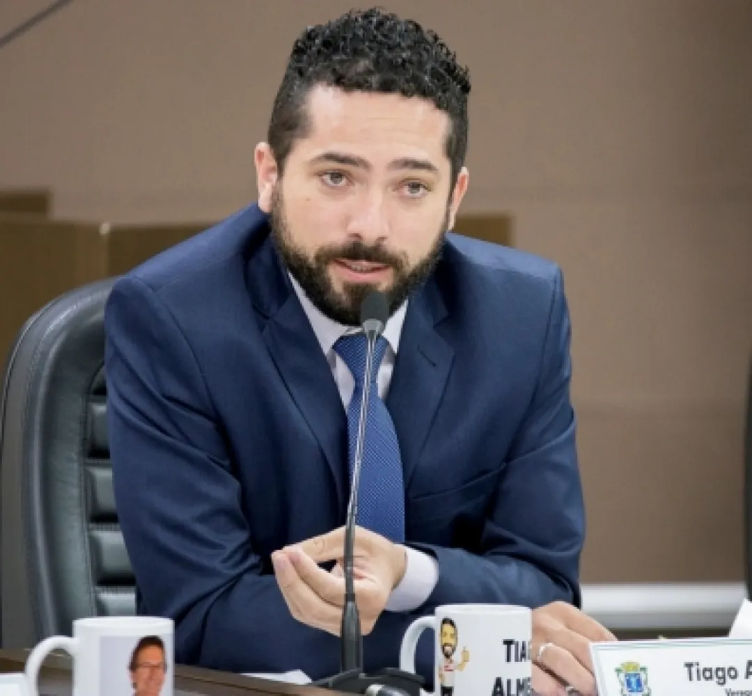 Advogado de Edgar Bueno ingressa com pedido de cassação de Tiago Almeida
