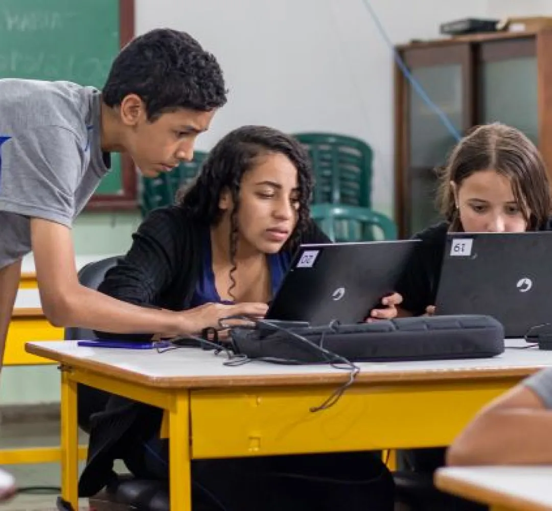 Empresa oferta vagas de professor antes mesmo da homologação do programa