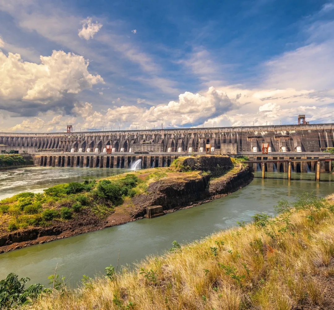 78 milhões de brasileiros terão alívio na conta de luz devido ao bônus Itaipu