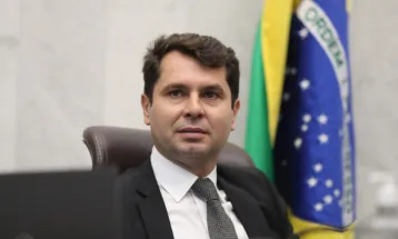 Curi na presidência da Alep intensifica expectativa sobre ações de democratização