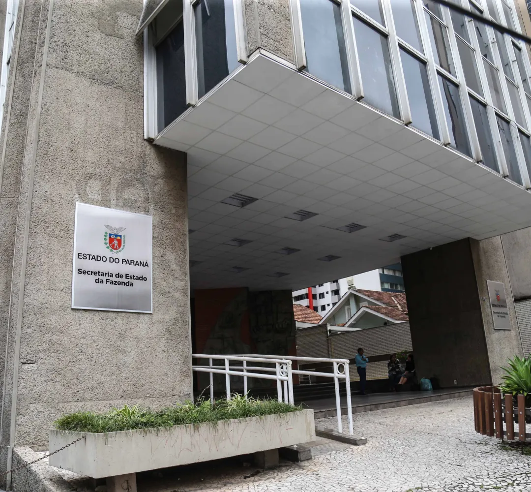 Paraná antecipa orçamento para executar investimento recorde de 2025
