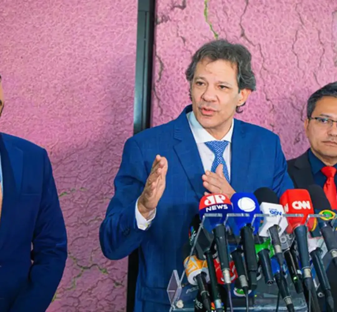 Publicada MP que proíbe cobrança diferenciada por transações em Pix