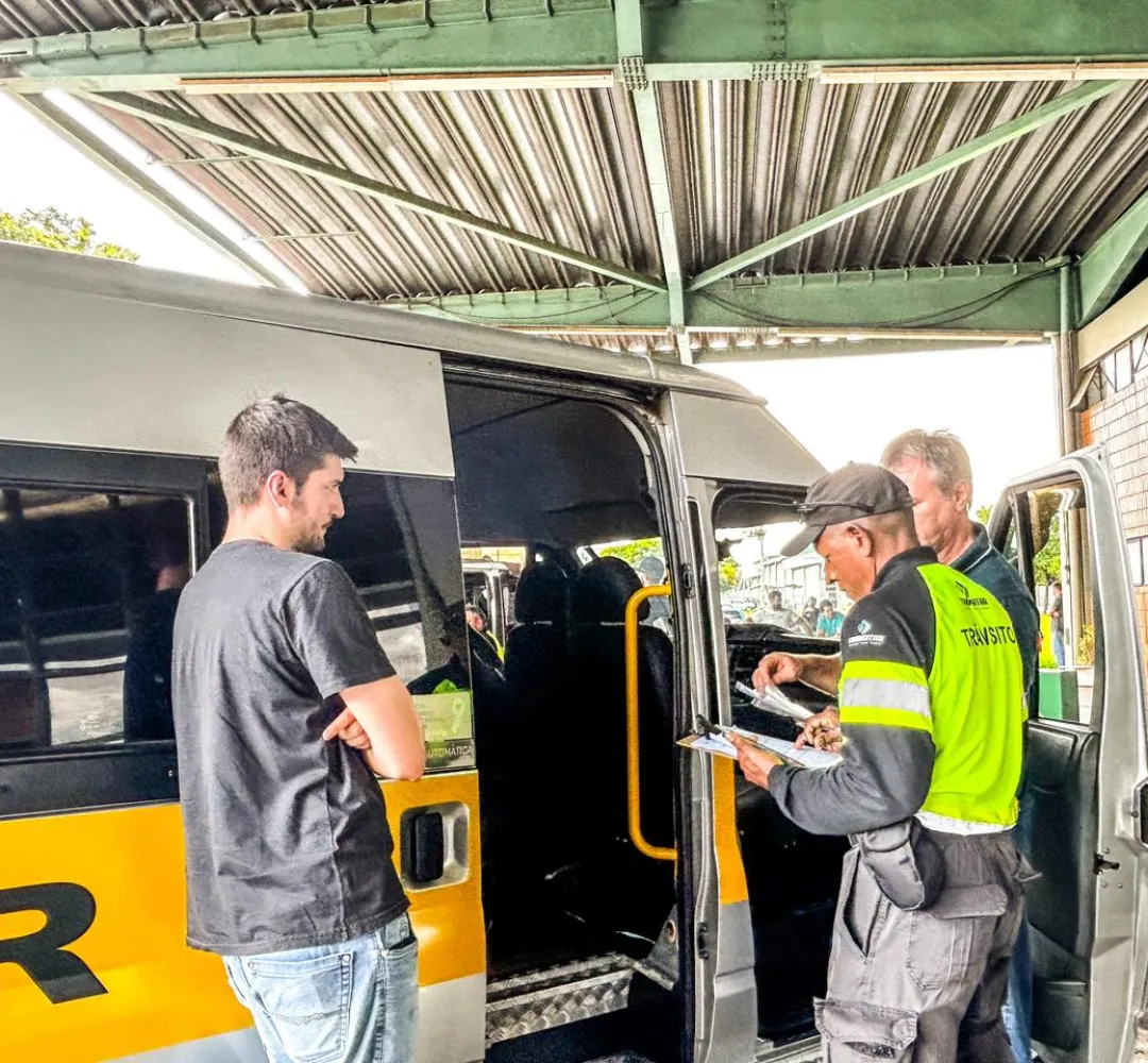 Transitar realiza 1ª vistoria semestral de transporte escolar urbano em Cascavel