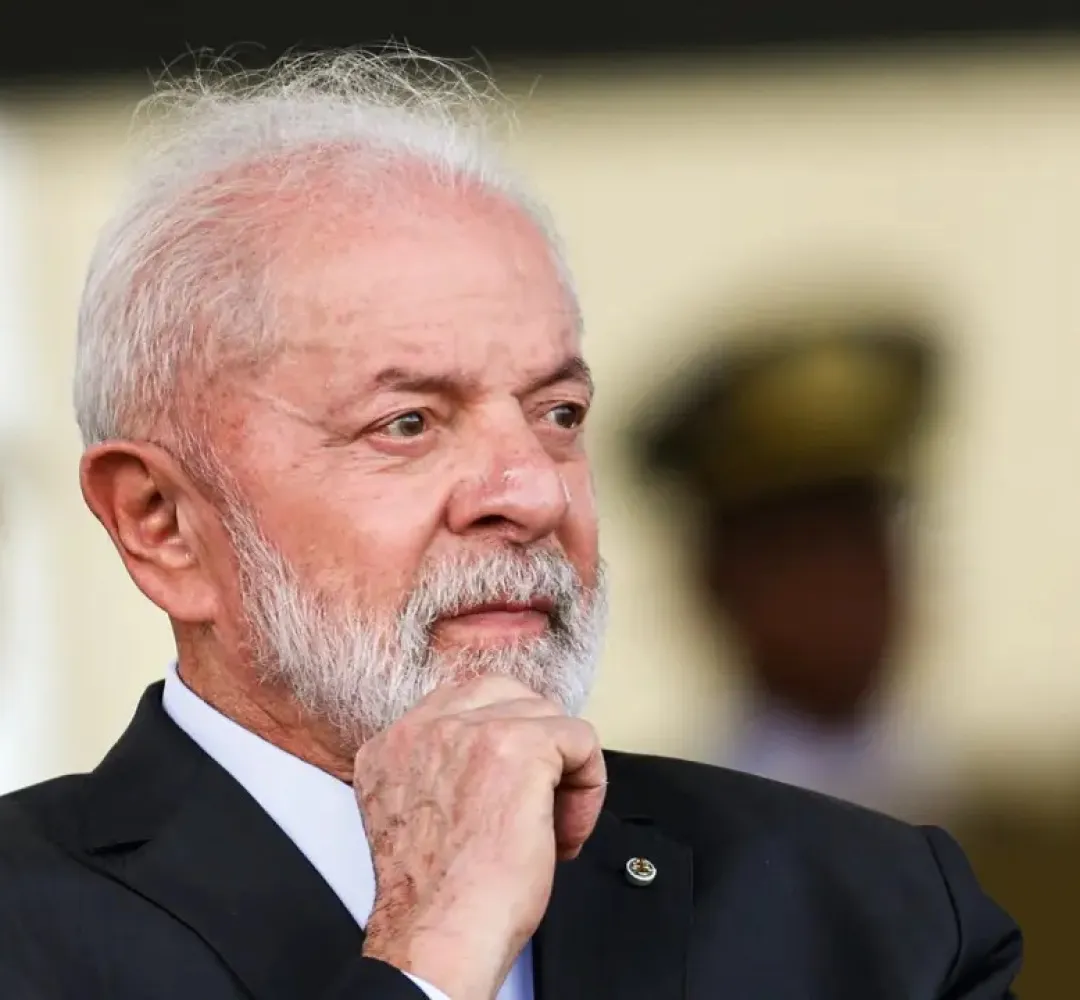 Pesquisa aponta desaprovação ao governo Lula, mas o coloca como favorito à reeleição