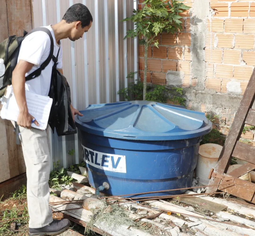 Saúde vistoria 5 mil casas para mapear infestação do Aedes aegypti em Cascavel