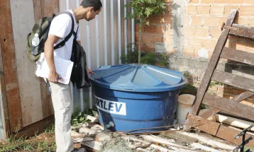 Saúde vistoria 5 mil casas para mapear infestação do Aedes aegypti em Cascavel