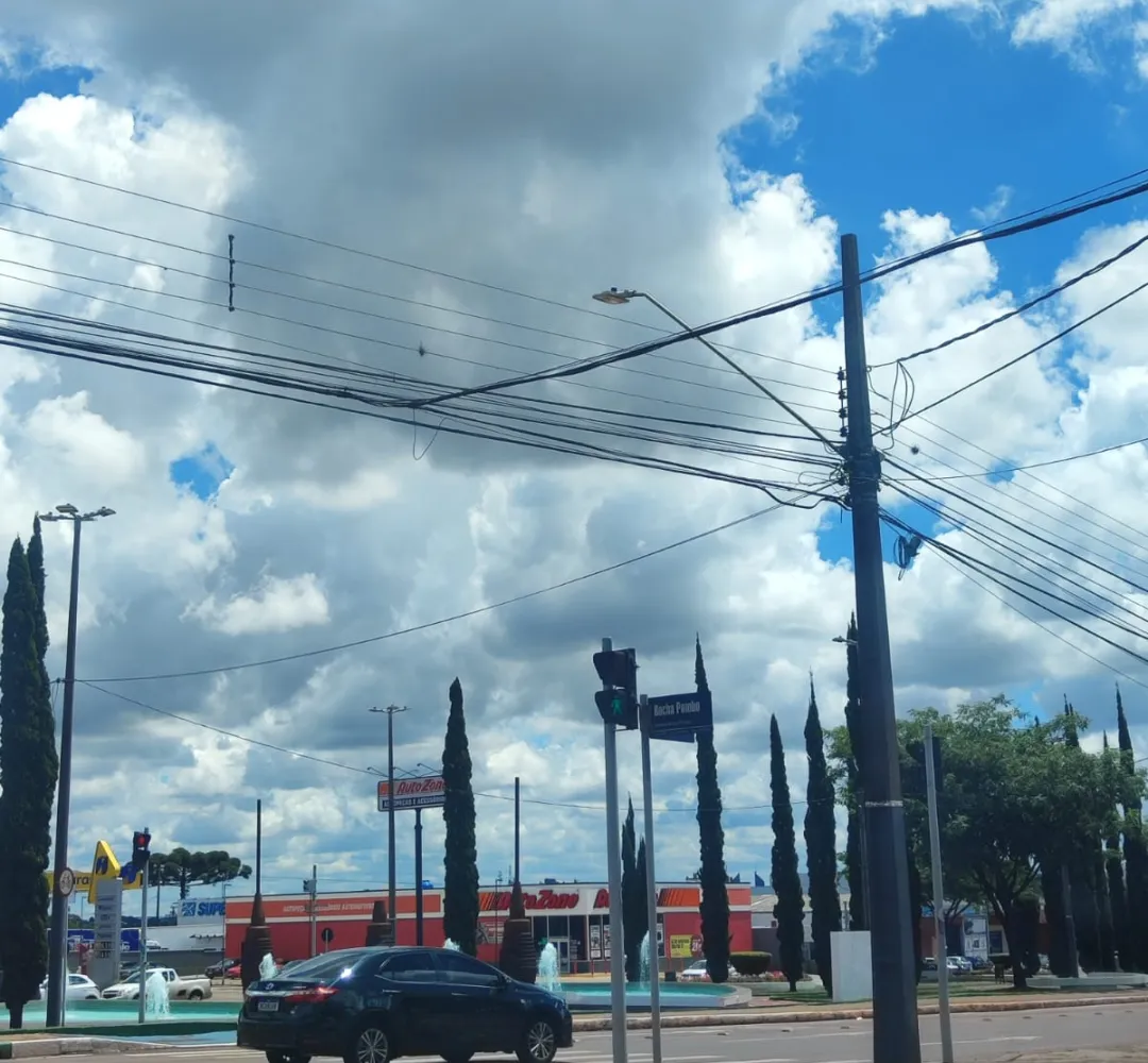 Cascavel terá sábado abafado com pancadas de chuva ao longo do dia