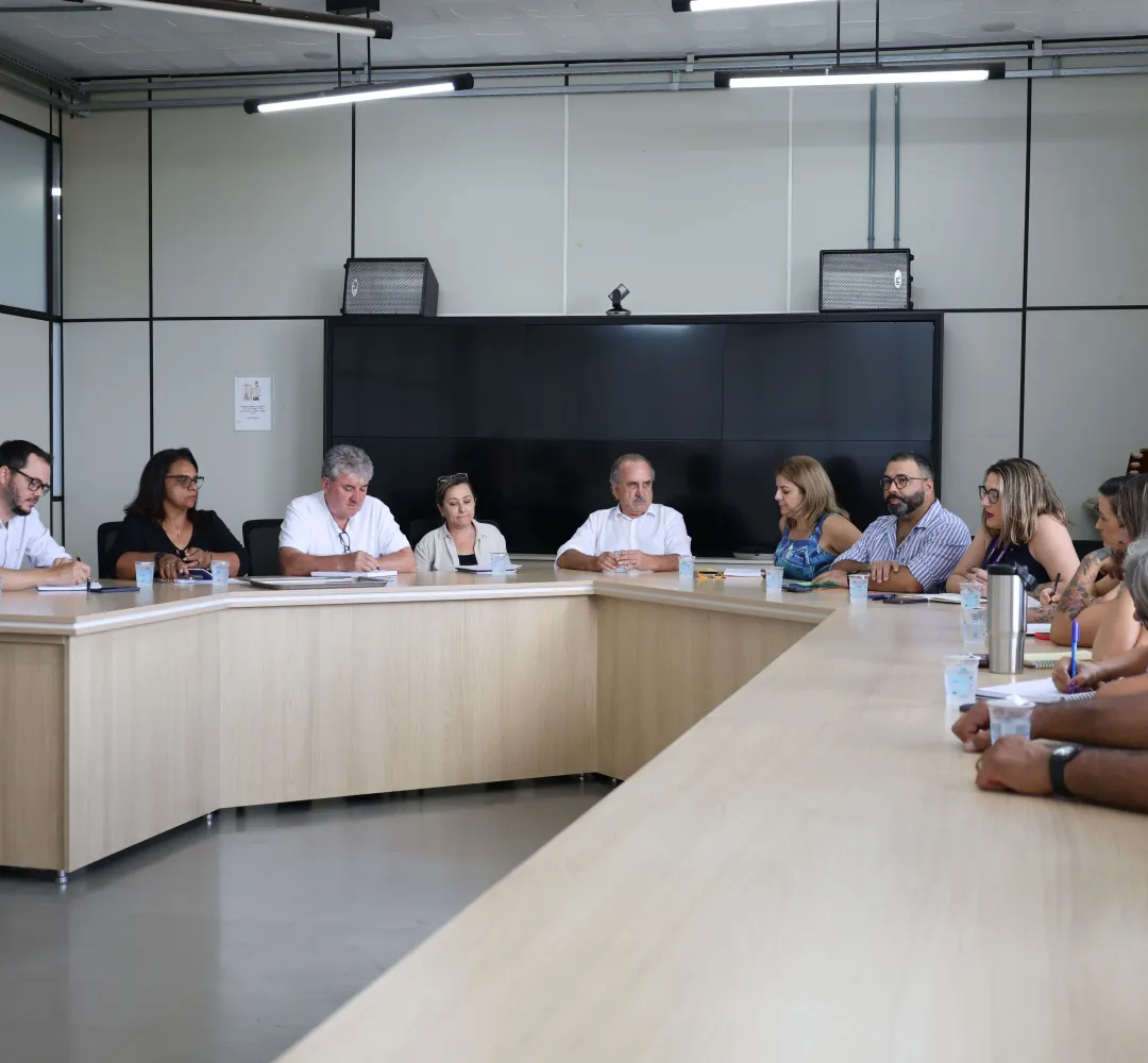 Prefeitura e Siprovel realizam a primeira mesa de negociação de 2025