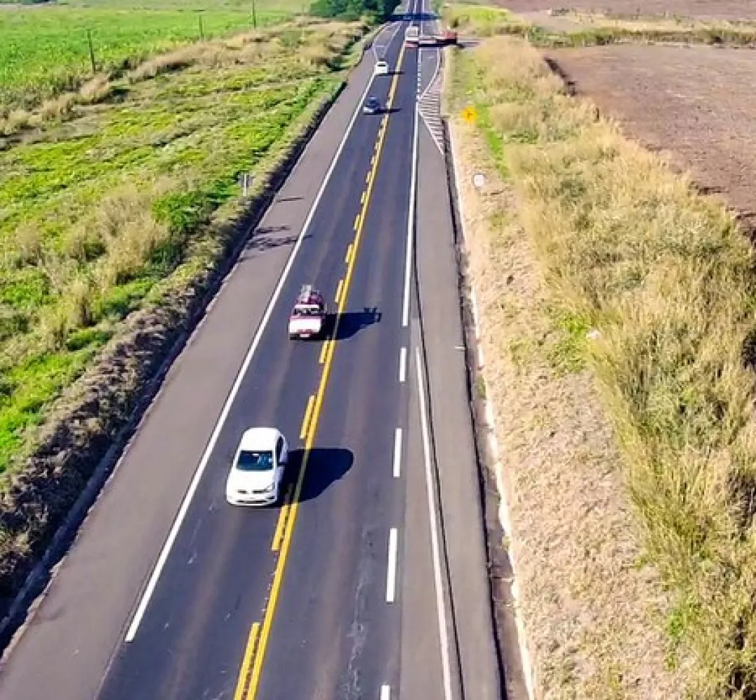 Rodovias federais no Paraná têm trânsito normal neste sábado
