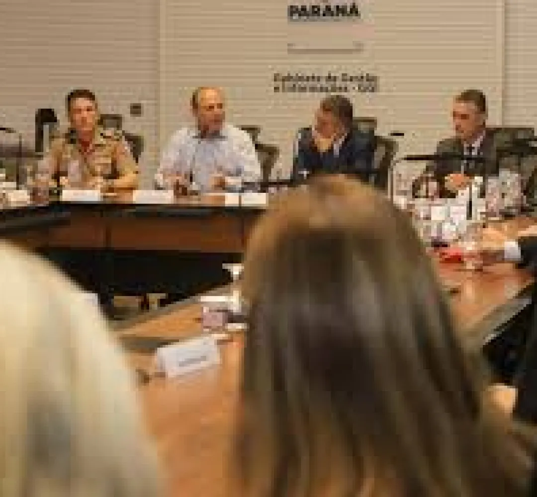 Oposição questiona falta de transparência do projeto “Descomplica Paraná”