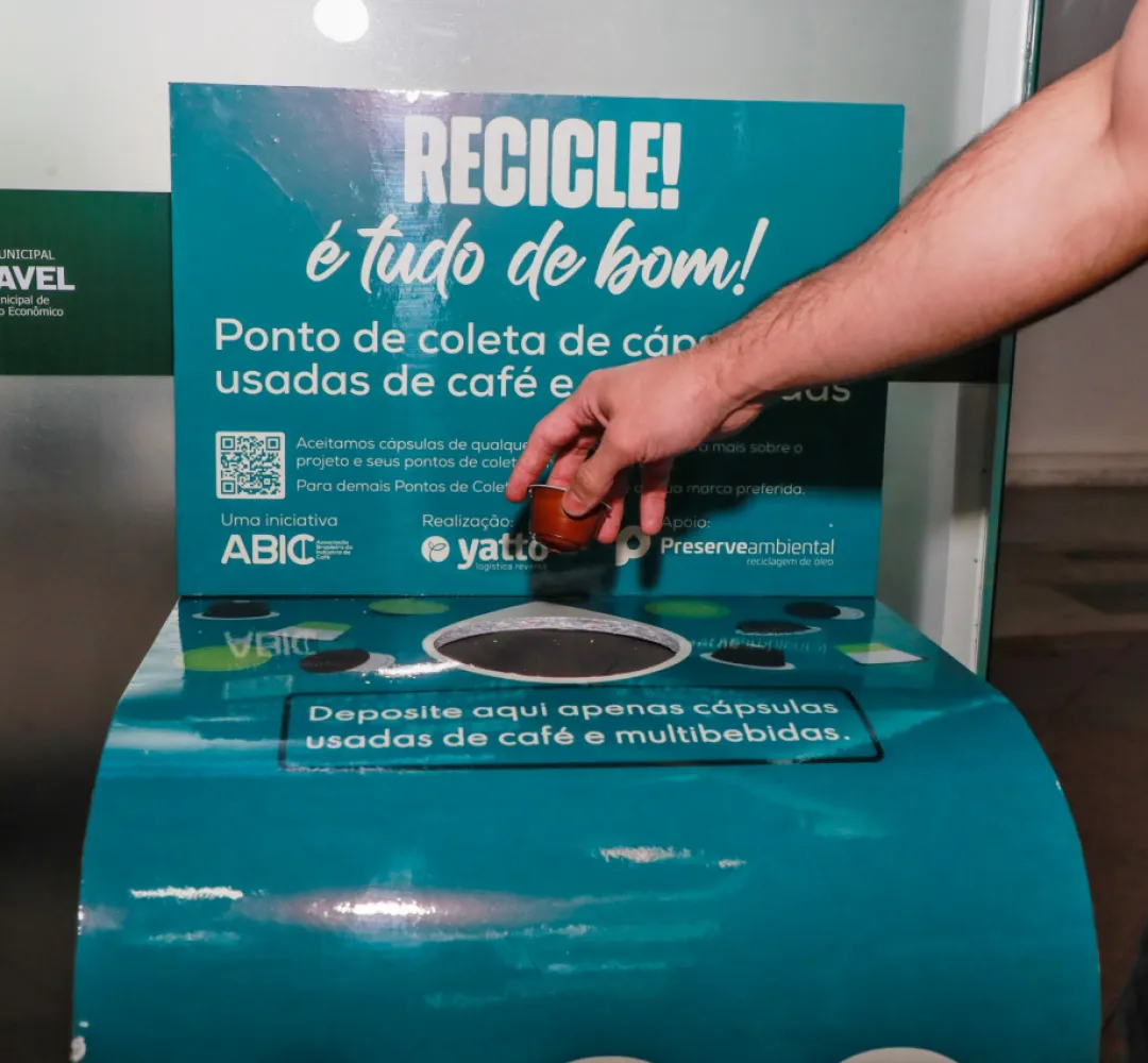 Cascavel instala pontos de coleta para reciclagem de cápsulas de café